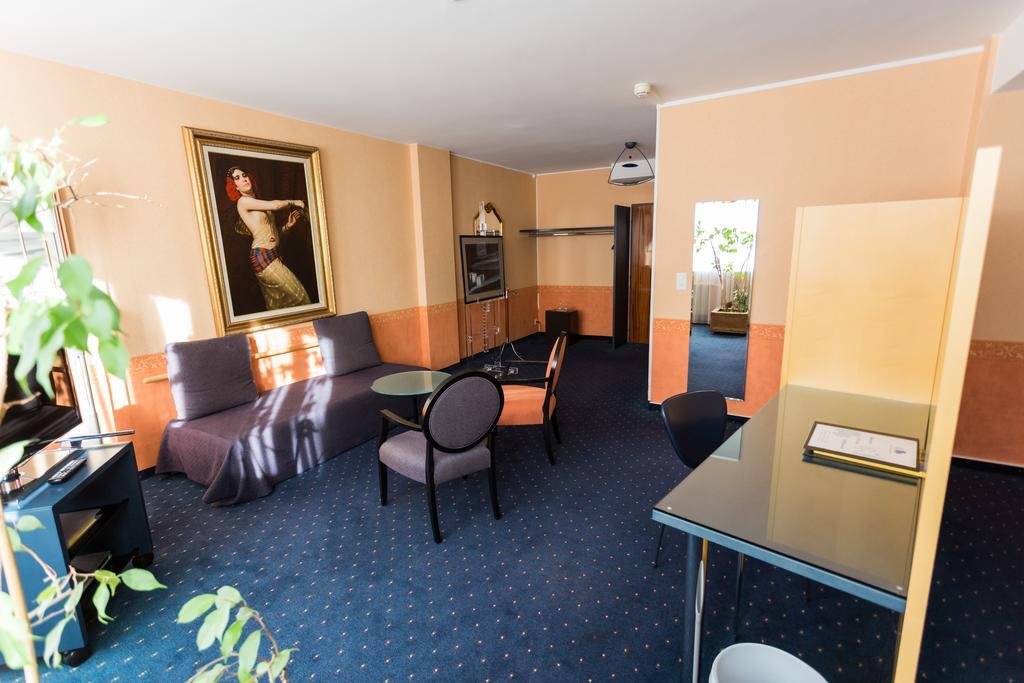 Hotel Comedie Geneva Bagian luar foto